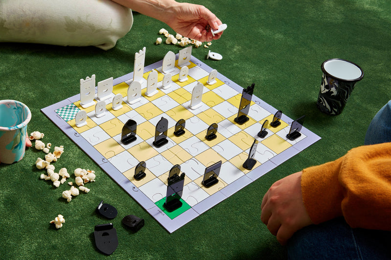3 in 1 Game Set - Chess, Checkers,  Snakes & Ladders