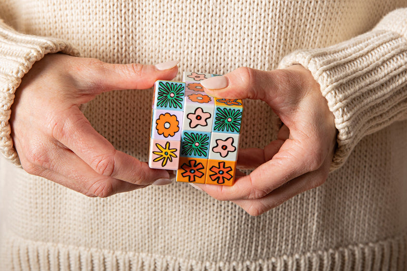 These art Rubik's Cubes are not only about entertainment; they also offer a mindful play experience. Engaging with the vibrant patterns and blending colors can have a calming effect, providing a perfect opportunity for mindfulness and relaxation.